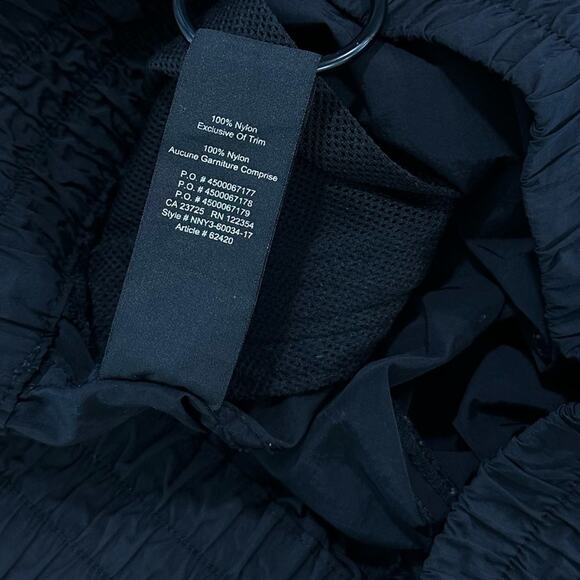 Aritzia Tna Lightweight Black Joggers Athletic Athleisure size Small - Picture 8 of 9